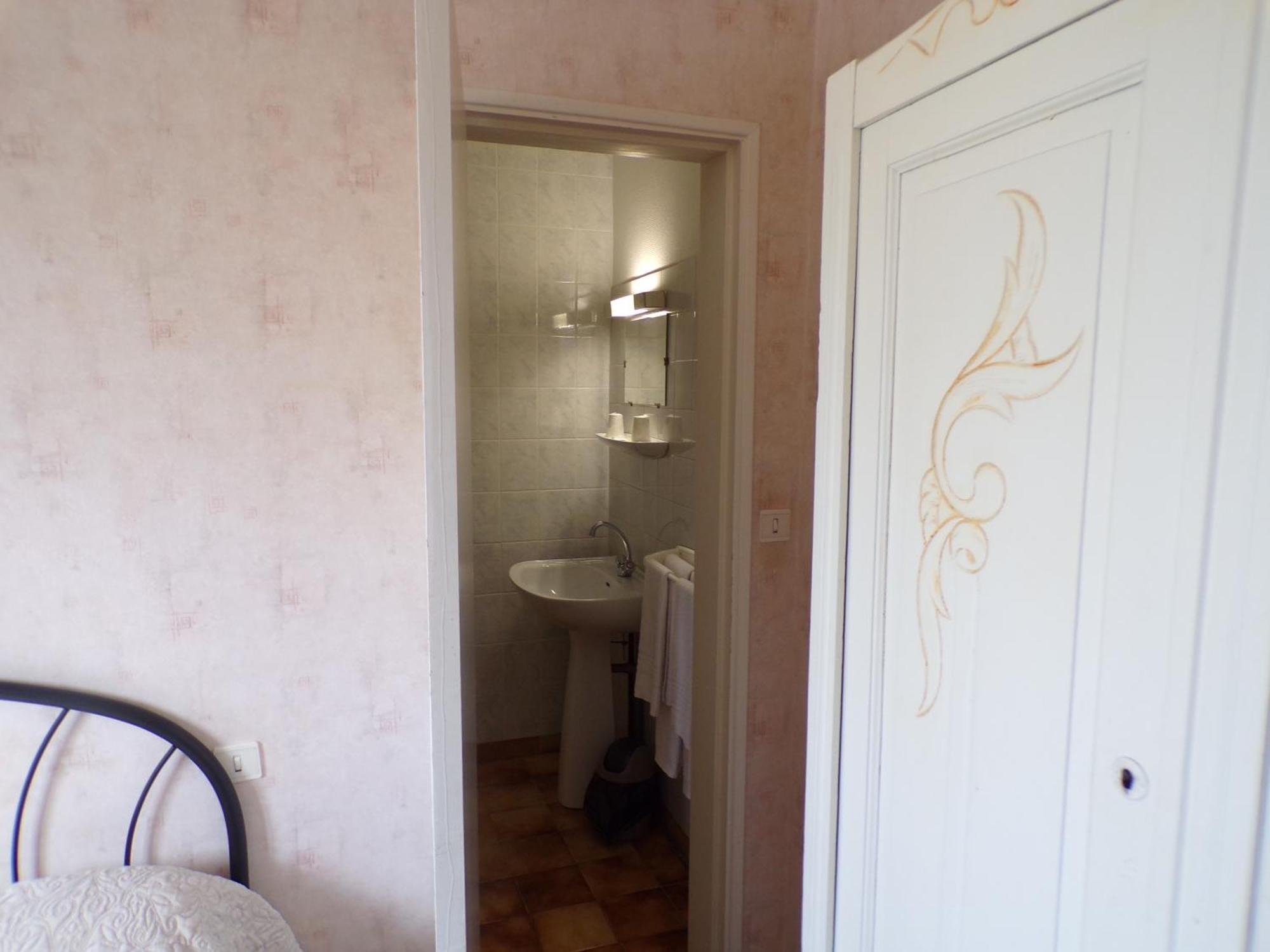 فندق Le Relais De Boralde اسباليون المظهر الخارجي الصورة