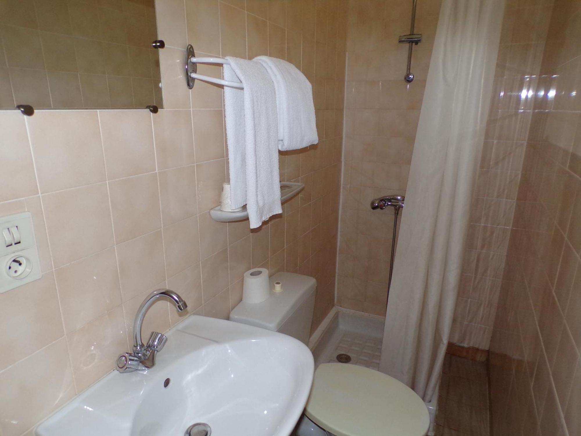 فندق Le Relais De Boralde اسباليون المظهر الخارجي الصورة