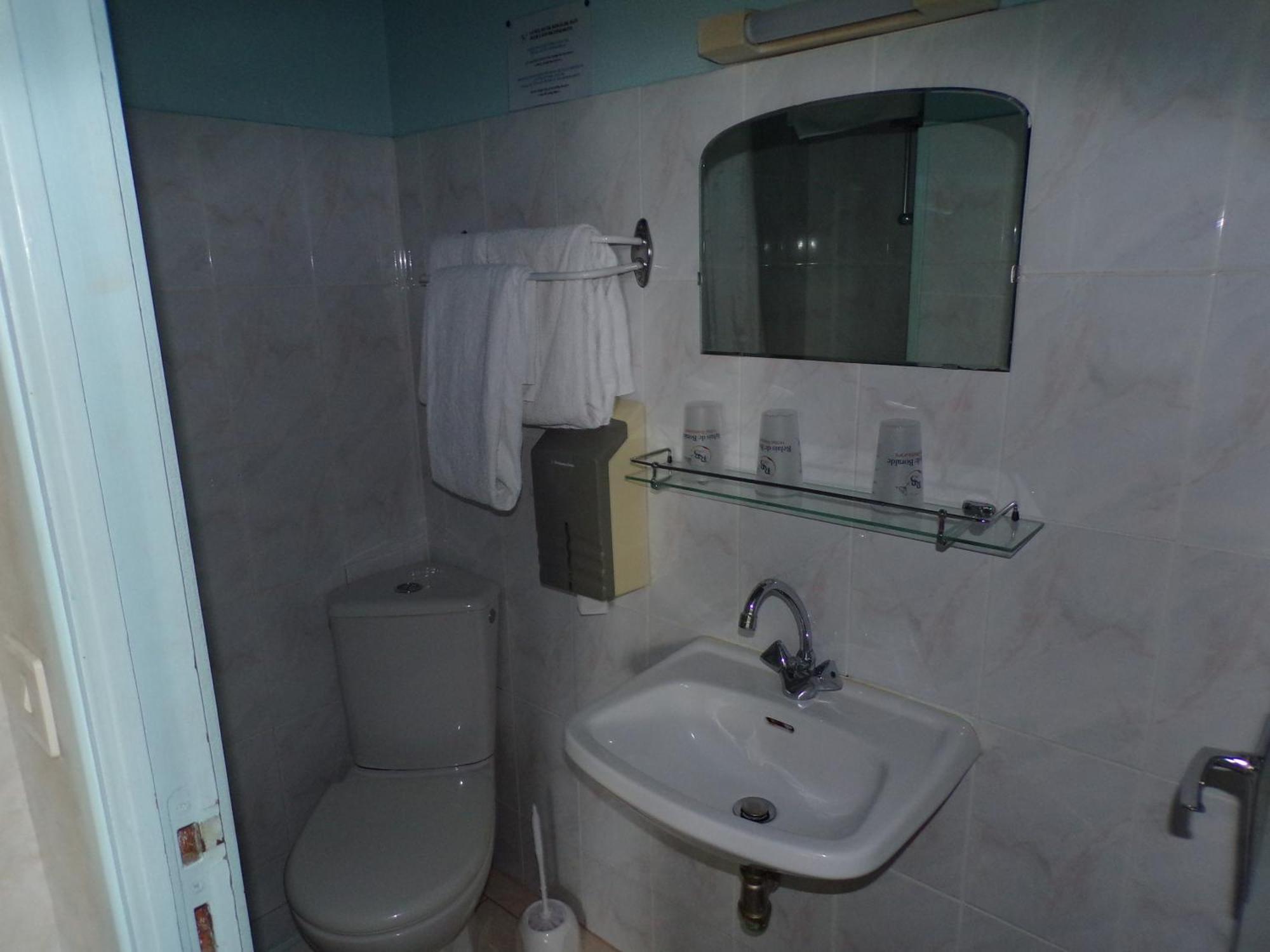 فندق Le Relais De Boralde اسباليون المظهر الخارجي الصورة