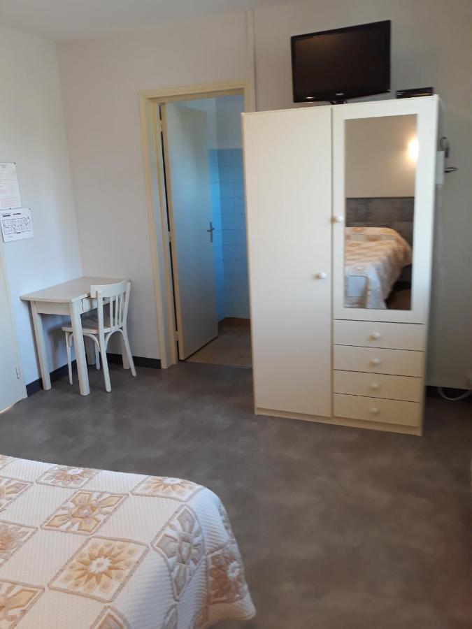 فندق Le Relais De Boralde اسباليون المظهر الخارجي الصورة